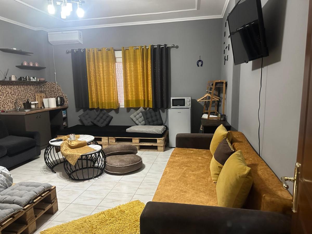 Koa Studio 1 Korça Exteriör bild